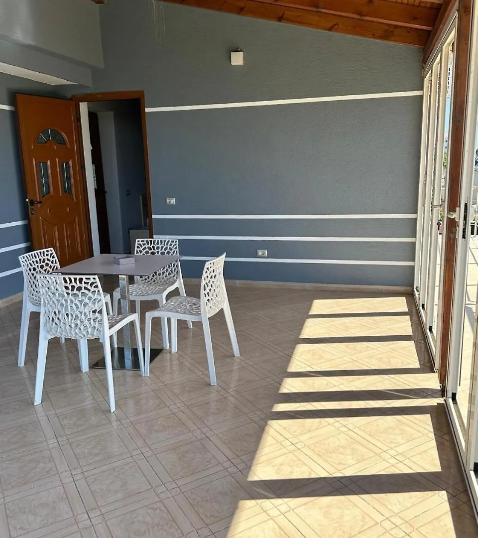 K Apartment Vlore 0*,